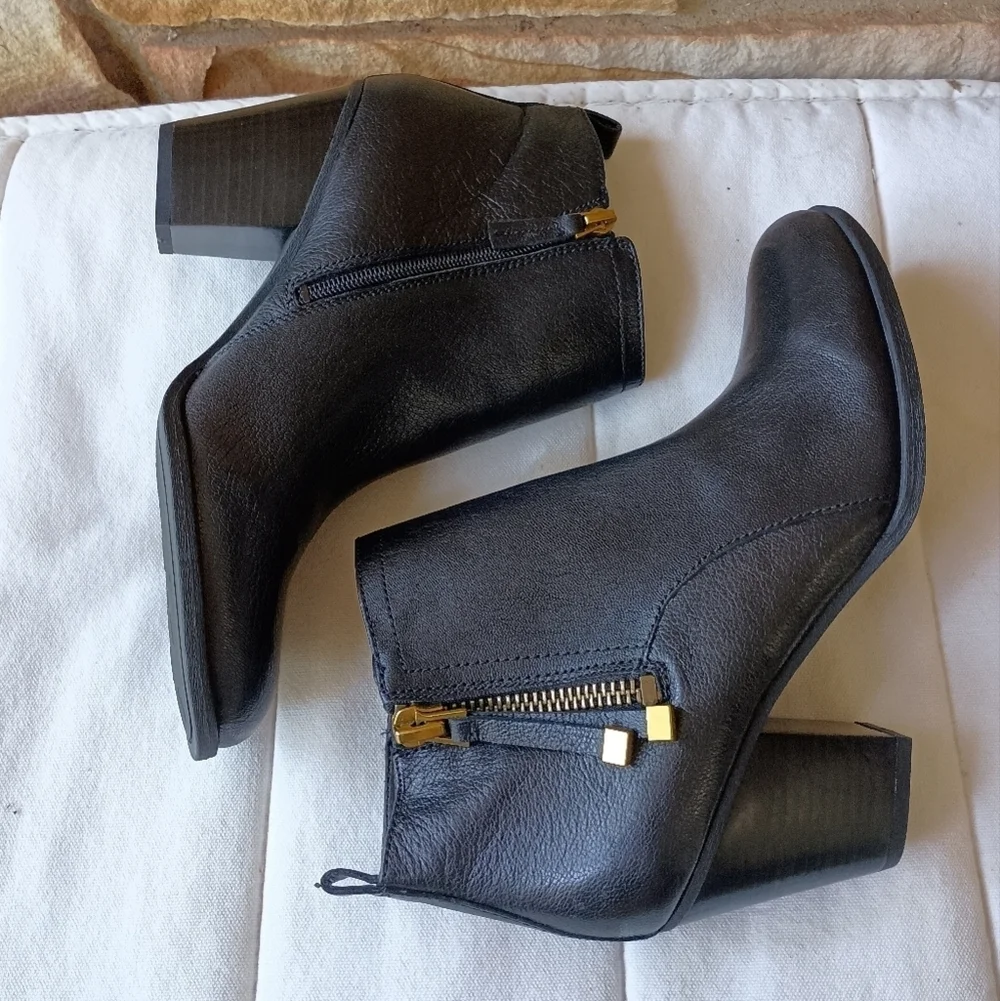 Franco Sarto Elegant Black Leather Ankle Boots_8.5